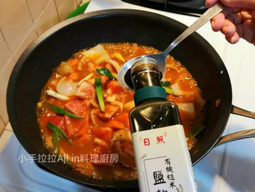 番茄牛肉汤的家常做法，味道特别鲜美，番茄汁非常入味