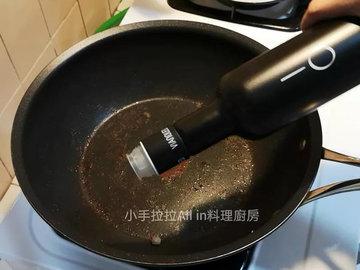 番茄牛肉汤的家常做法，味道特别鲜美，番茄汁非常入味
