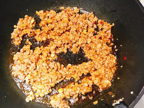 麻婆豆腐怎么做才不辣呢？