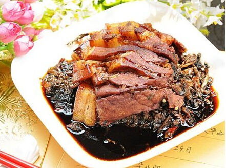 梅干菜烧扣肉的做法,梅干菜扣肉怎么做好吃
