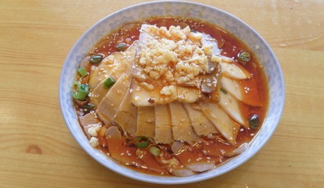 肥而不腻的蒜泥白肉的制作步骤