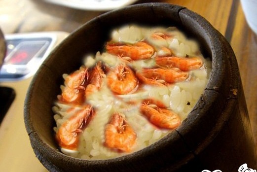 竹筒鲜虾饭