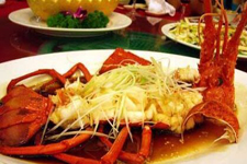 不仅营养丰富，而且肉质非常鲜美细嫩的澳洲龙虾的做法大全