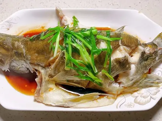 清蒸桂鱼怎么做才能鲜香滑嫩，营养美味